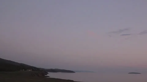 A gorgeous ocean sunset coast jib shot Stock Footage 25488554