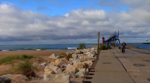 Gorgeous Pier Vidéo 56586475