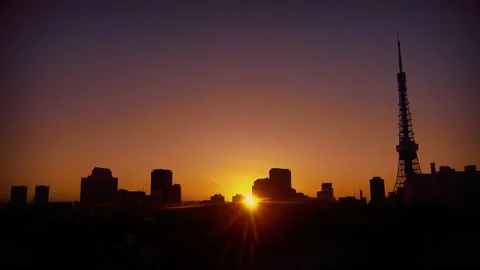 Gorgeous Tokyo Tower Time lapse - Sunset in pure sky Stock Footage 132228531