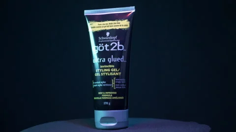 Got2b Ultra Glued Invincible Styling Gel 1 Video stock 192278598
