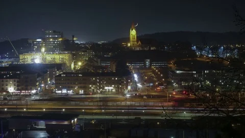 Gothenburg Molndal timelapse moon setting behind church Vidéo 72002302