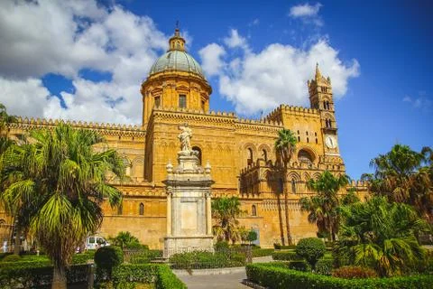 Gothic catedral in Palermo Photos