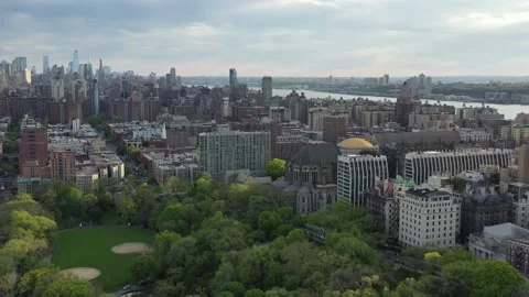 Gothic cathedral and Morningside Park below Morningside Heights Vídeos de archivo 130226589