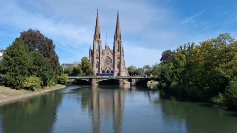 The gothic cathedral of Strassbourg, Alsace. Series. Video stock 346300166