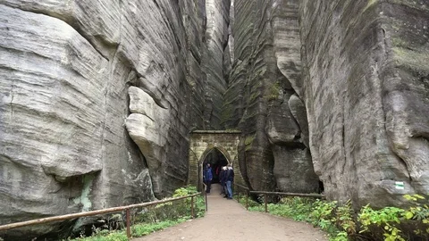Gothic Gate in Adrspach Rocks, Czech Republic Video stock 97198872
