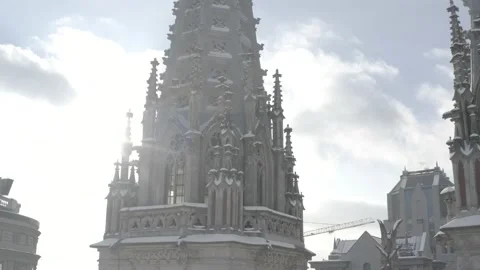 Gothic style cathedral in the winter. Saint Nicolas church in Kyiv, Ukraine. Vidéo 171477045