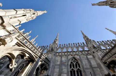 Gothic style statues of Doumo milan Foto stock