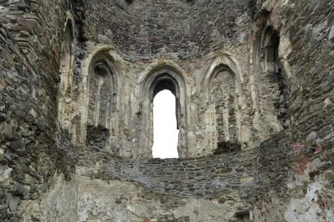 Gothic Window - Okor Castle Foto stock