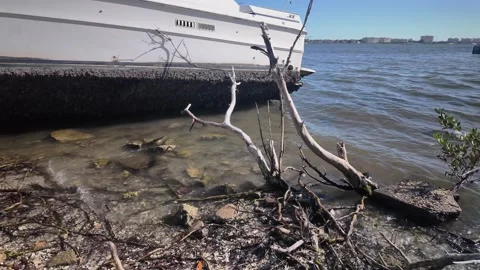 GPBoatSlowMotion0010 Stock-Footage 347697301