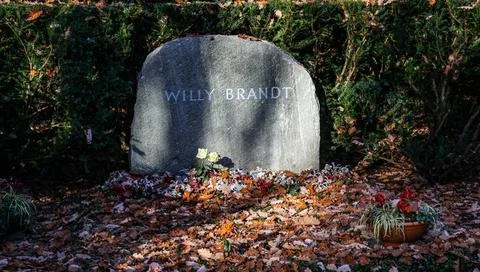  grabstein willy brandt grabstein willy brandt *** gravestone willy brandt... Stock Photos