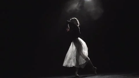 Graceful Slender Ballerina Dancing Vídeo Stock 62019631