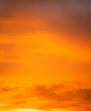 Gradient Overlay Orange Sky Evening Sunset Sunrise Pastel Soft Effect. 스톡 사진