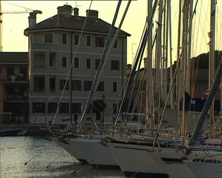 GRADO view at sunset zoom out 動画素材 23928914