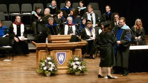 Graduation 1 動画素材 8949818