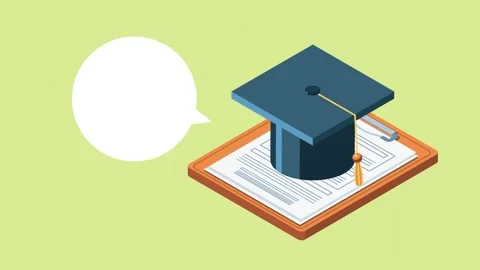 Graduation cap on clipboard with document and speech bubble animation on gr.. Stock Footage 333428292