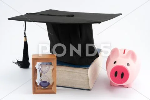Graduation cap Stock Photos