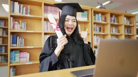 Graduation of social distancing Video stock 149906753