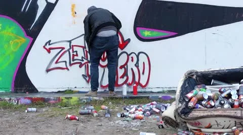 Graffiti artist Stock Footage 21896664