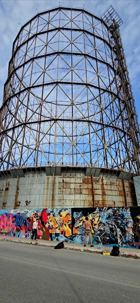 Graffiti Artists by the Gazometro Stock-Footage 291309554