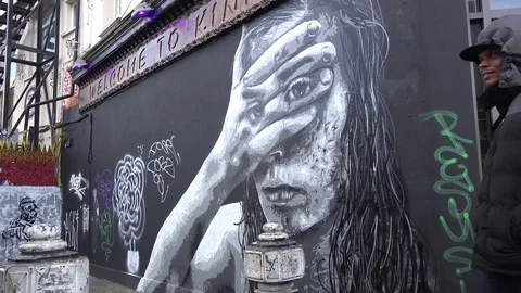 Graffiti brick lane Stock Footage 72215621