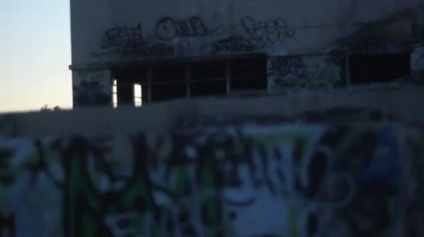 Graffiti building Video stock 44573860