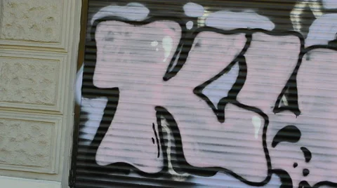 Graffiti in the city Stockbeeldmateriaal 52852814