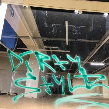 Graffiti | DirtyStyle Stock Photos