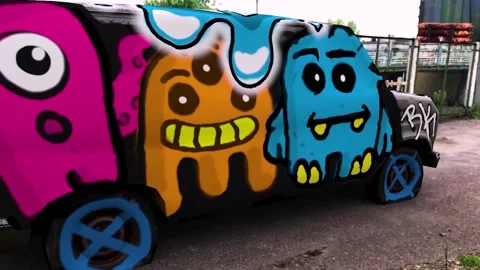 Graffiti  Dodge Ram Van 動画素材 225253520