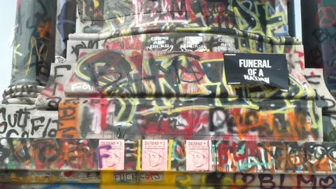 Graffiti on Robert E. Lee Monument Stock Footage 134487427