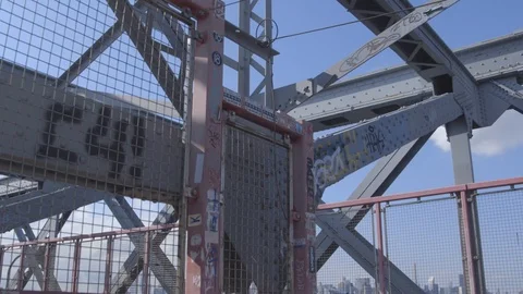 Graffiti On Williamsburg Bridge Stock Footage 91227053
