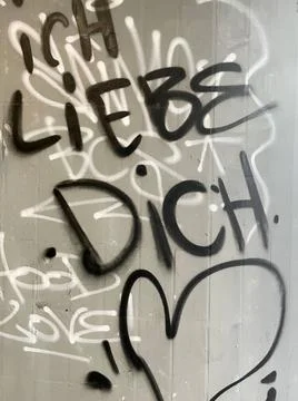 Graffito Ich liebe Dich Graffito Ich liebe Dich in Bielefeld / 24.7.2022 *... Stock Photos