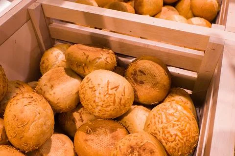 Grain bread on the store counter Foto stock
