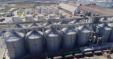 Grain elevator complex. Elevator from the air. Large grain elevator Video stock 317374348