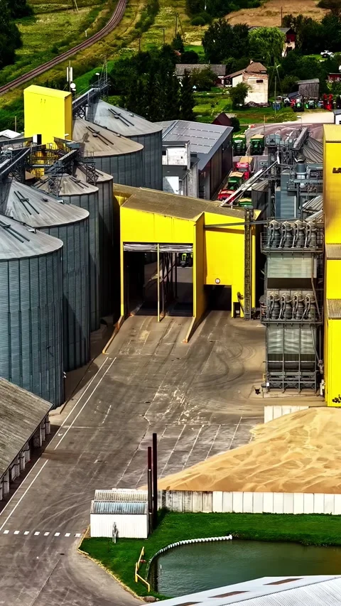 A grain receiving terminal to unload in Latvia. Stockbeeldmateriaal 336945215