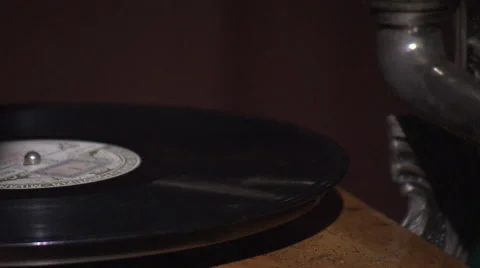 Gramophone is turned on Stock Footage 59317352
