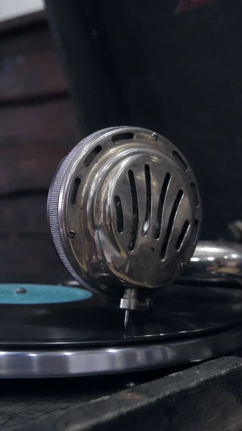 Gramophone vintage record player. close-up Stock Footage 304133098