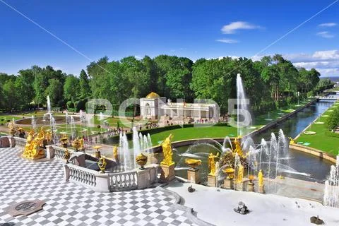 Grand cascade in Pertergof, Saint-Petersburg, Russia. Stock Photos