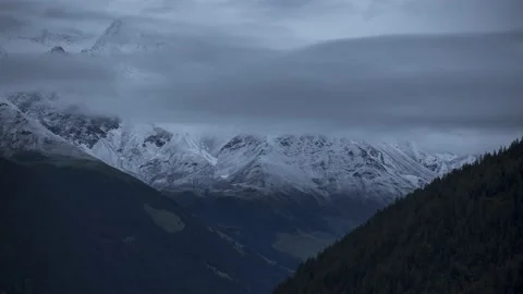 Grand Combin, Timelapse Video stock 233469615