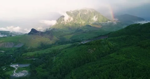 Grand Green Mountain Range Scenic Vista 4K Stock Footage 341859705