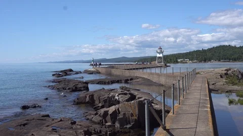 Grand Marais Lighthouse Vídeos de archivo 116072626