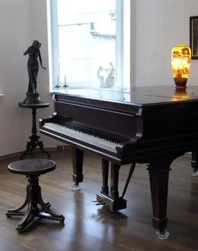 Grand piano Stock-Fotos