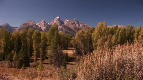 The Grand Tetons Vídeos de archivo 72571649