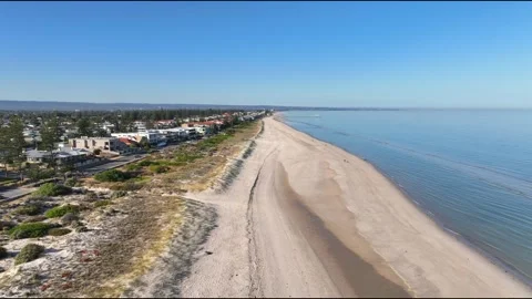 Grange Beach  Vidéo 321383955