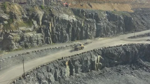 Granite quarry. Open cast mine. Stone Quarrying Видео 157778592
