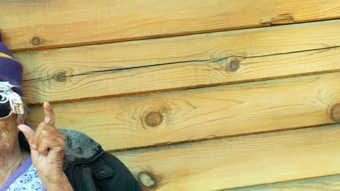 Granny in sun glasses. 動画素材 122372889