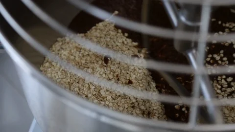 Granola blending bye mixer Stock Footage 101740510