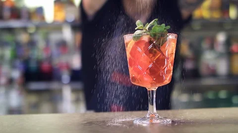 Grapefruit cocktail Stock Footage 129087927