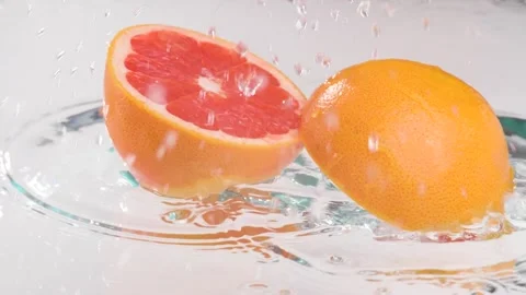 Grapefruit in Water splash Video stock 134212399