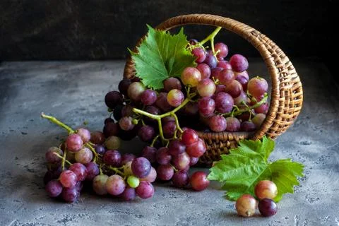 Grapes in the basket Foto stock