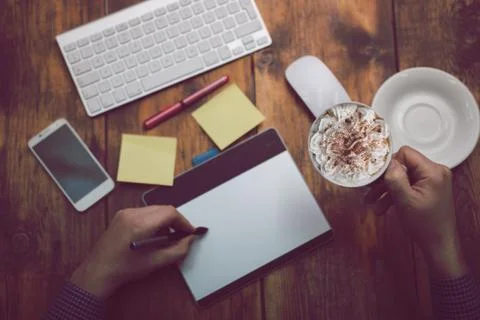 Graphic Designer working with interactive pen Foto stock